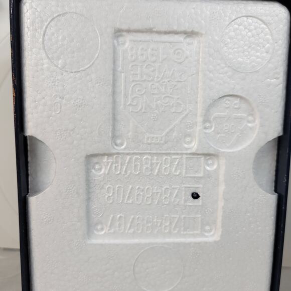 Lang & Wise Colonial Williamsburg Taliaferro Cole Shop Ceramic Figurine 28489708 - Picture 4 of 12